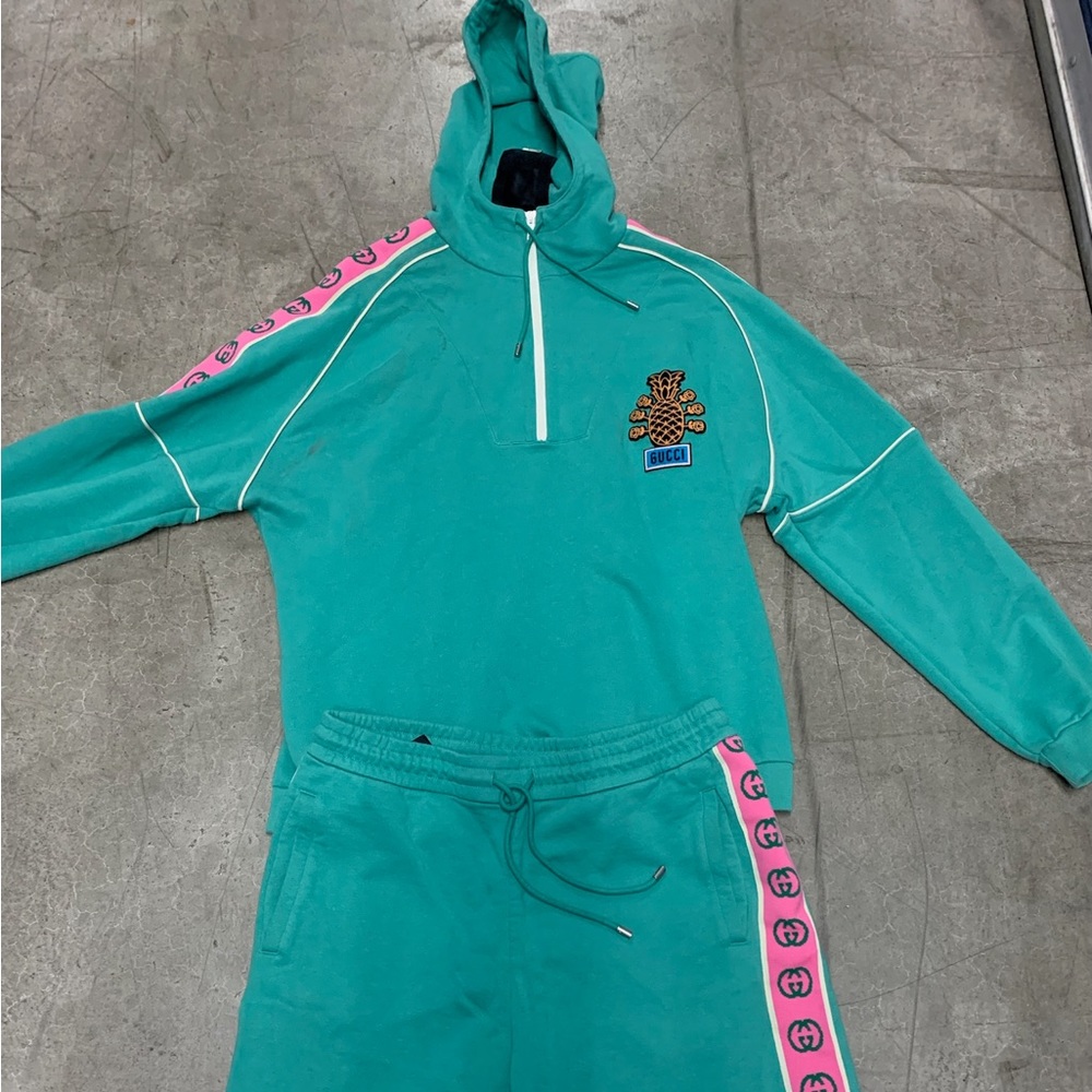 Gucci Sweatsuit